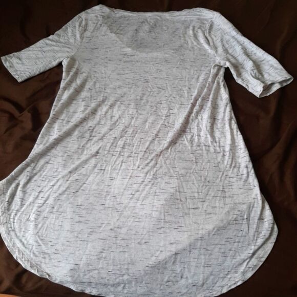 24/7 Maurices Jersey Long Lined Tee Athleisure Short Sleeve size xs - Picture 4 of 7